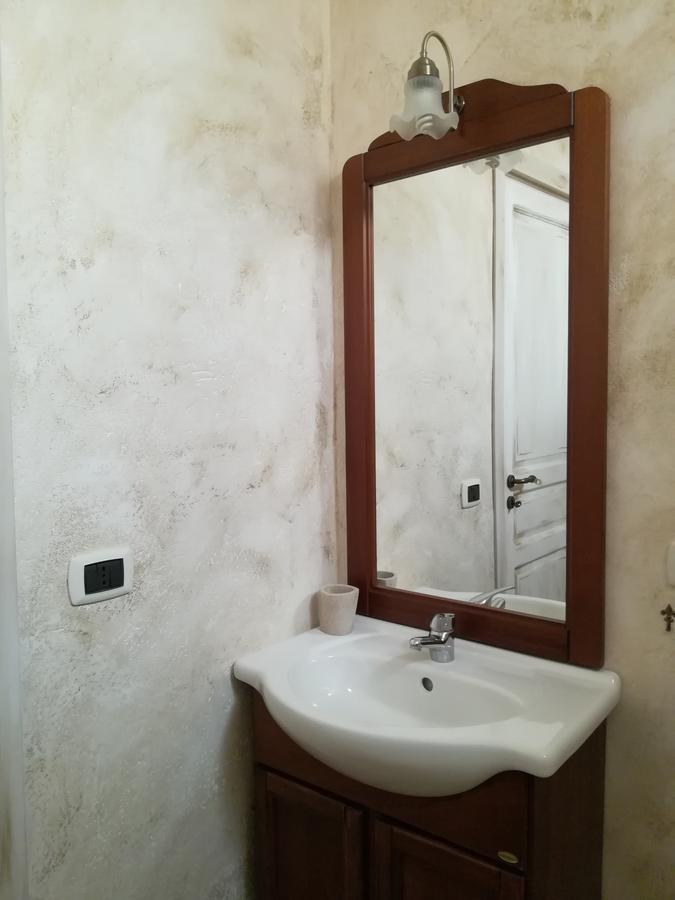 Andrea E Valentina Bed & Breakfast S'archittu Cuglieri Luaran gambar