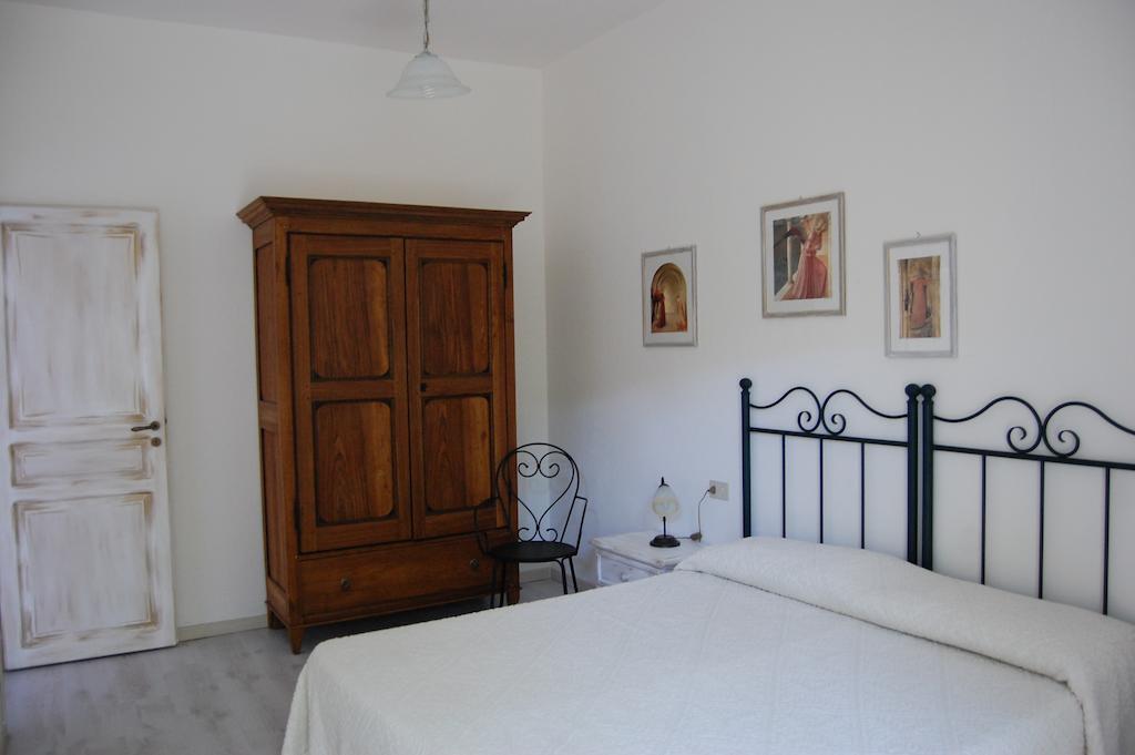 Andrea E Valentina Bed & Breakfast S'archittu Cuglieri Bilik gambar
